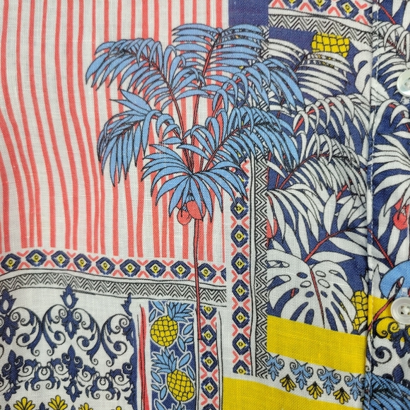 J. McLaughlin Linen Blouse Size Medium Button Up - Picture 9 of 13